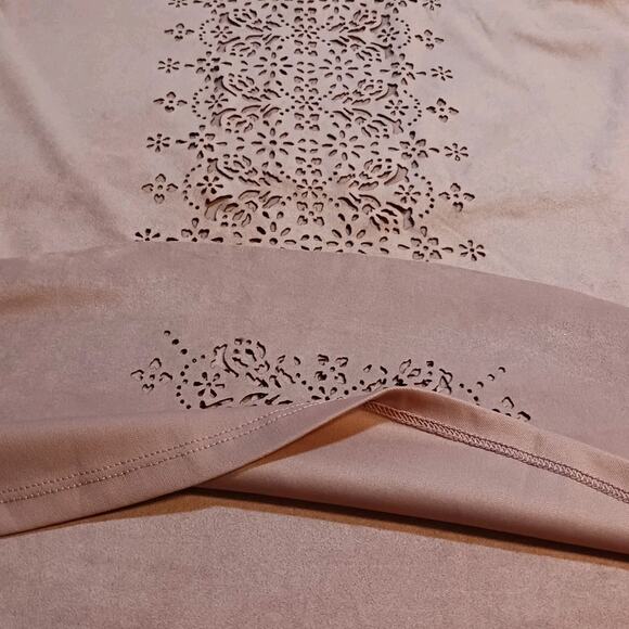 Taylor & Sage Halter Women's Medium Faux Suede Mauve Laser Cut Eyelet Tank - Picture 5 of 13